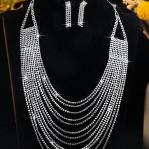 2Pcs Elegant Silver Necklace and Earring Set